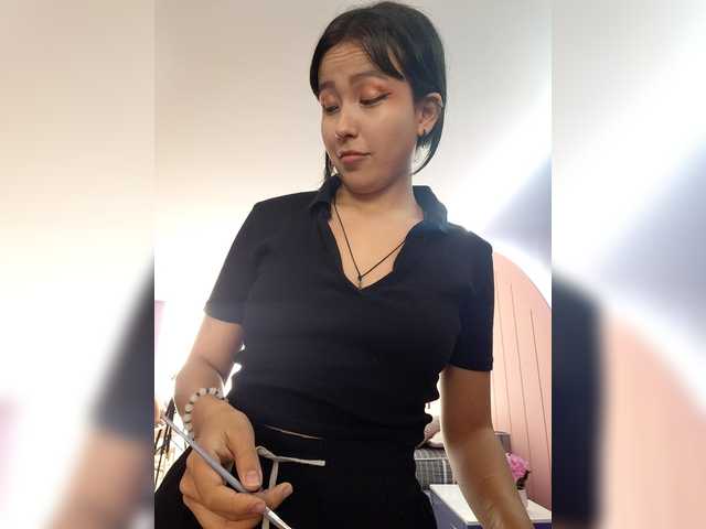 AmyJoness1's BongaCams show and profile