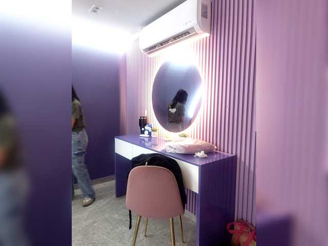 AmyJoness1's BongaCams show and profile