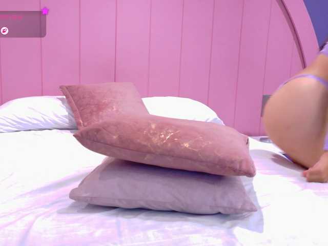 AmyJoness1's BongaCams show and profile