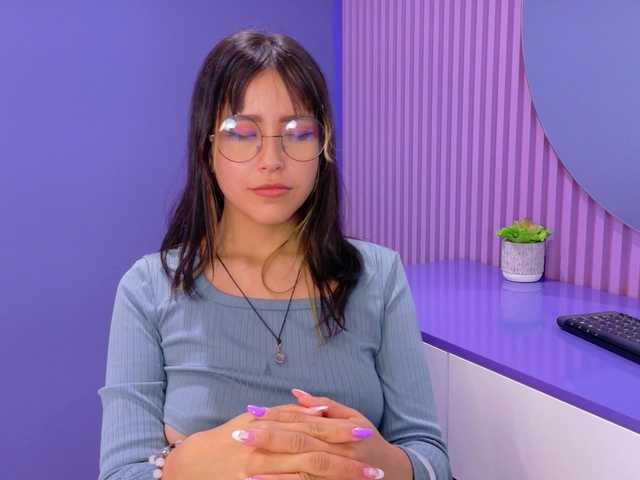AmyJoness1's BongaCams show and profile