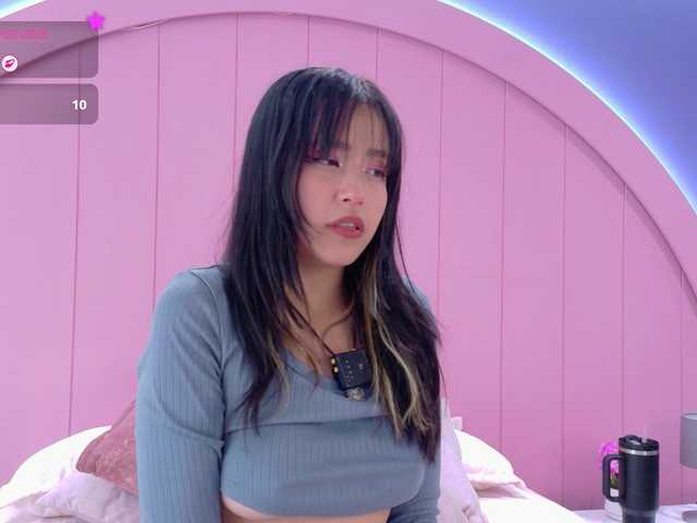 AmyJoness1's BongaCams show and profile