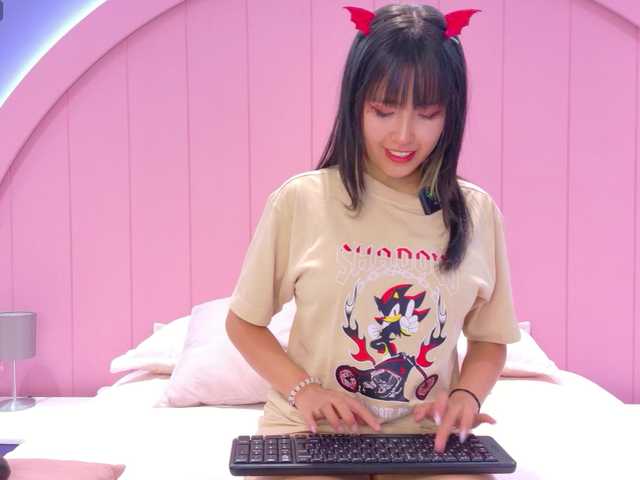 AmyJoness1's BongaCams show and profile