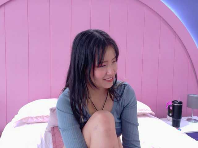 AmyJoness1's BongaCams show and profile