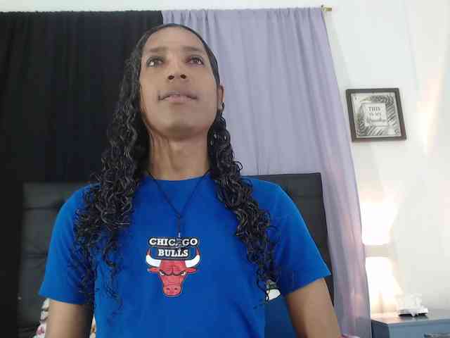 MiaCoock Live Webcam on BongaCams