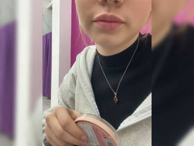 VikaAndMilana from BongaCams