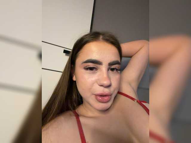 VikaAndMilana's BongaCams show and profile