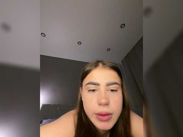 VikaAndMilana's BongaCams show and profile