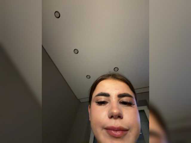 VikaAndMilana's BongaCams show and profile