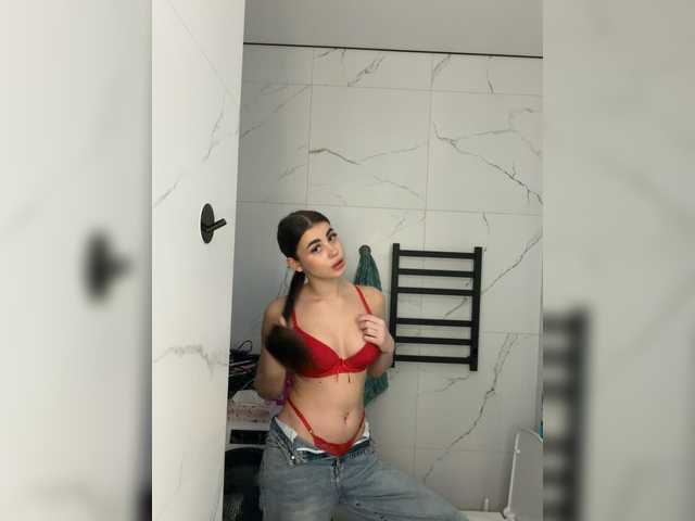 VikaAndMilana's BongaCams show and profile