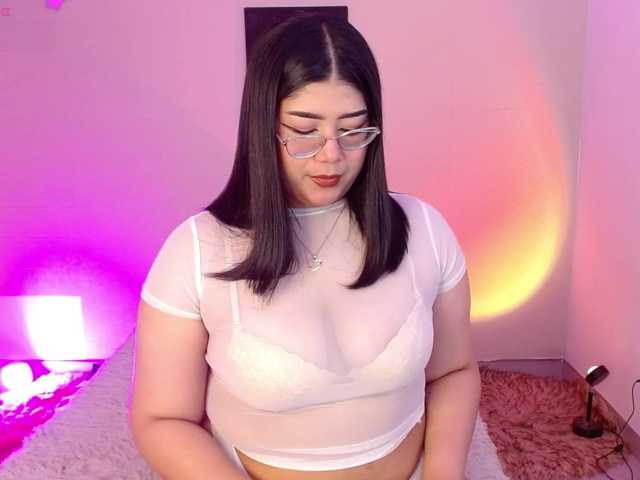 AlexaHart's BongaCams show and profile