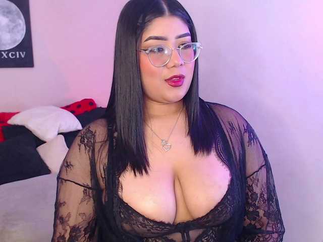 AlexaHart's BongaCams show and profile