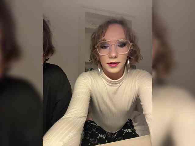 Avanonnn Live Webcam on BongaCams