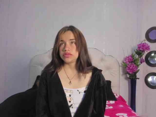 Hot-Barbie-Poku Hot-Barbie-Poku