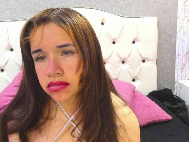 Hot-Barbie-Poku Hot-Barbie-Poku