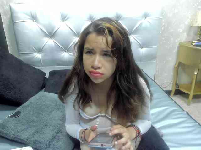 Hot-Barbie-Poku Hot-Barbie-Poku