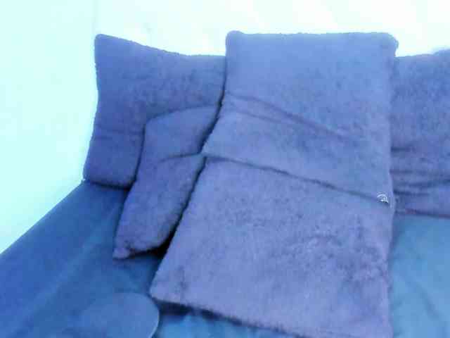 Hot-Barbie-Poku webcam