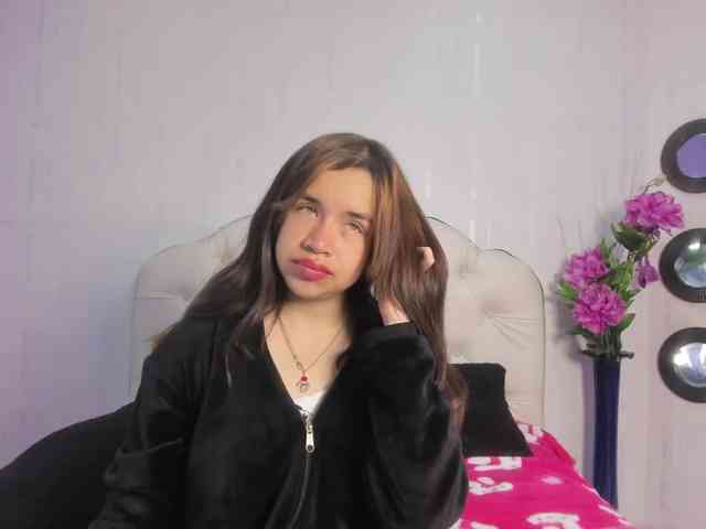 Hot-Barbie-Poku Hot-Barbie-Poku