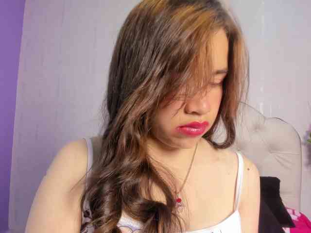 Hot-Barbie-Poku webcam