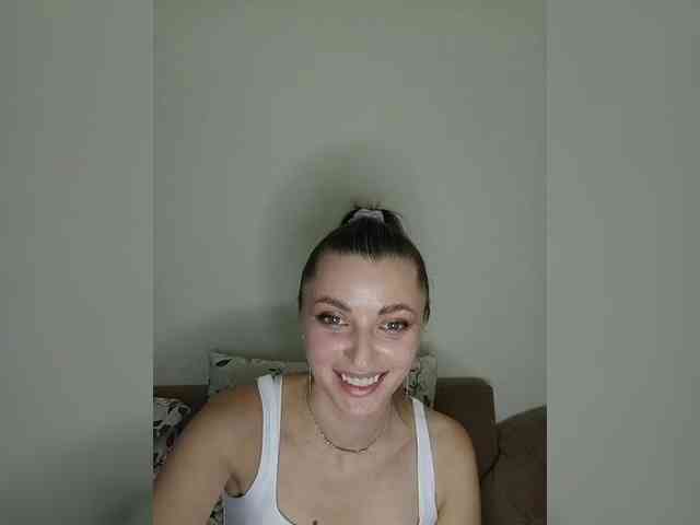 Lakshmi Live Webcam on BongaCams