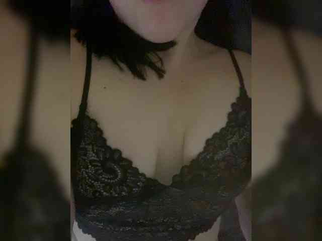 Blueoceannaaa Live Webcam on BongaCams