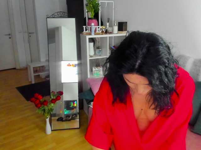 le modèle valeryablack est en webcam porno dans un show sur le site bongacams, il possède les tags suivants: White/Caucasian,Brunette,Trimmed