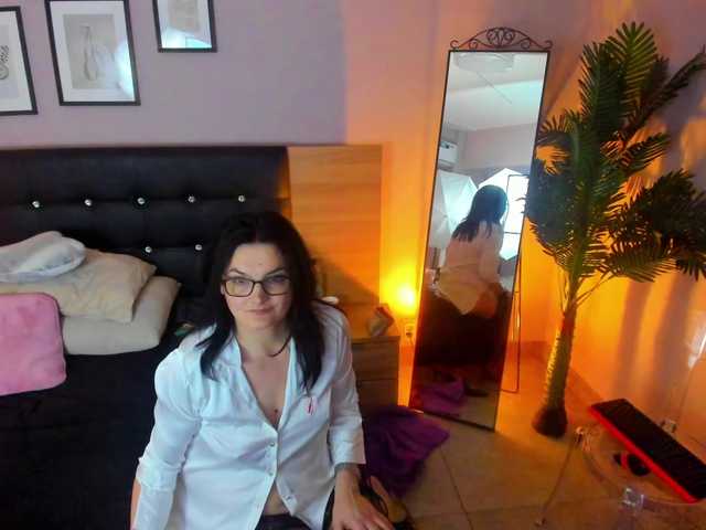 valeryablack's BongaCams show and profile