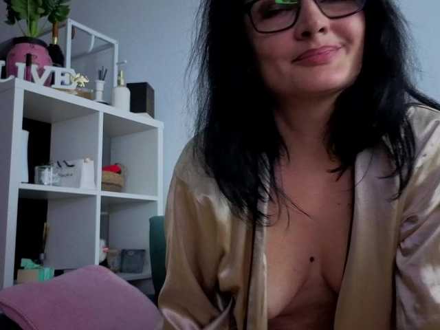 valeryablack's BongaCams show and profile