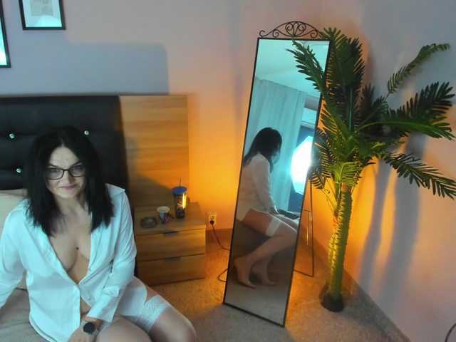 valeryablack's BongaCams show and profile