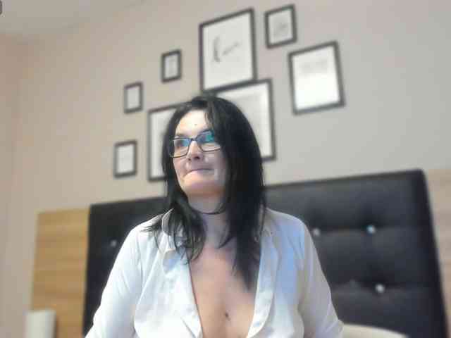 valeryablack Live Webcam on BongaCams