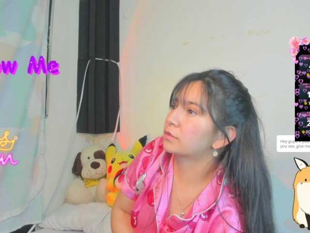 LitleMily's BongaCams show and profile