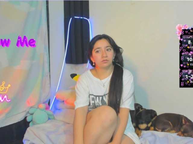 LitleMily's BongaCams show and profile