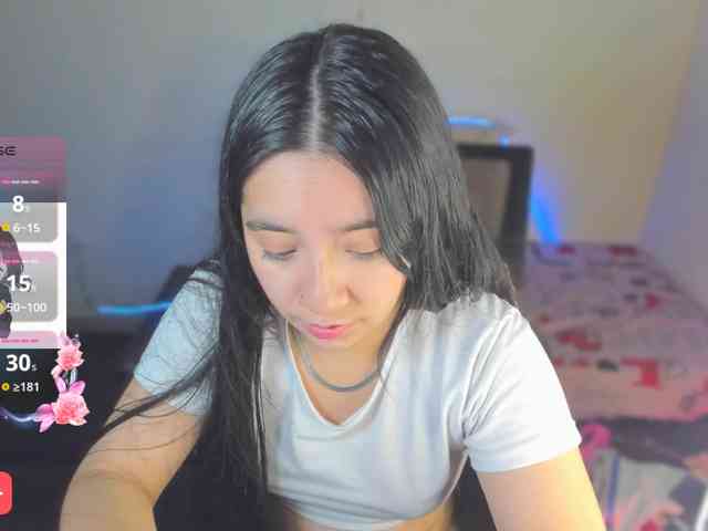 LitleMily webcam