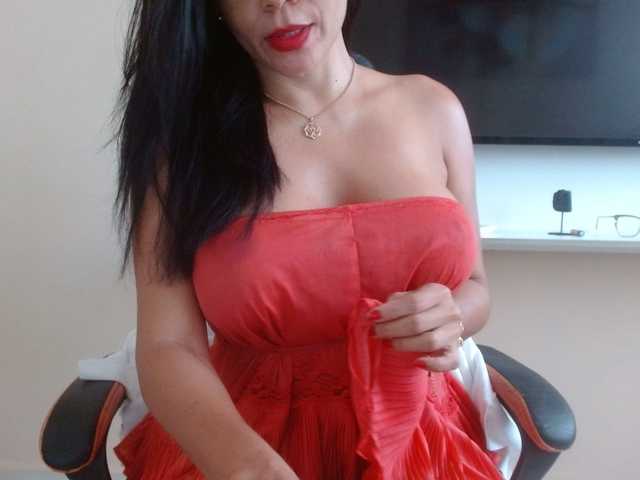 pocahontas26's BongaCams show and profile