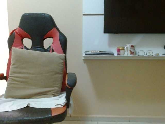 pocahontas26's BongaCams show and profile