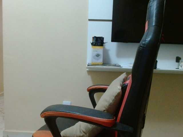 pocahontas26's BongaCams show and profile