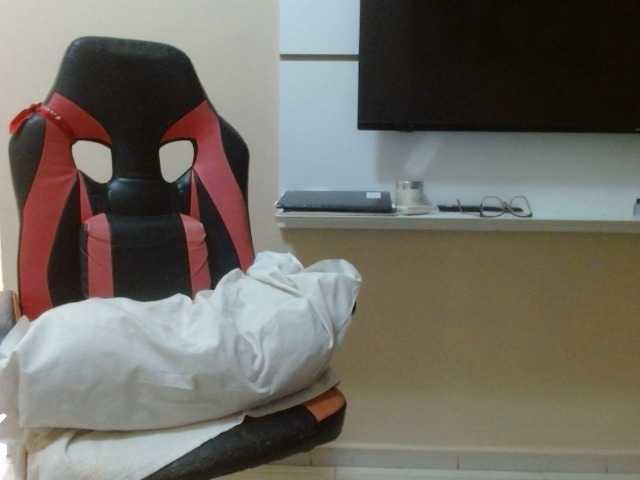 pocahontas26's BongaCams show and profile