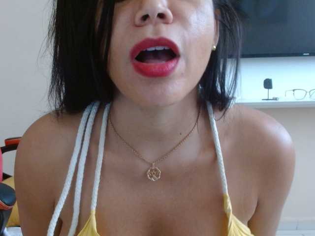 pocahontas26's BongaCams show and profile