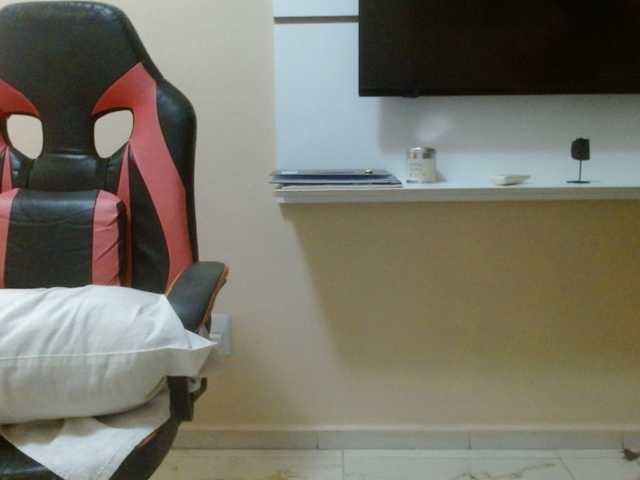 pocahontas26's BongaCams show and profile