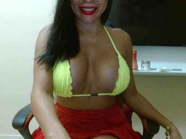 pocahontas26 webcam