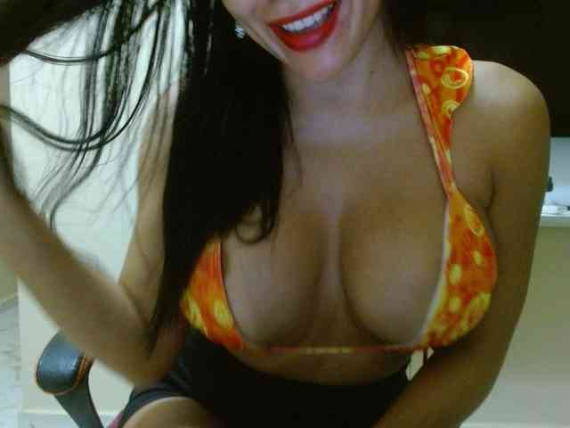 pocahontas26 webcam