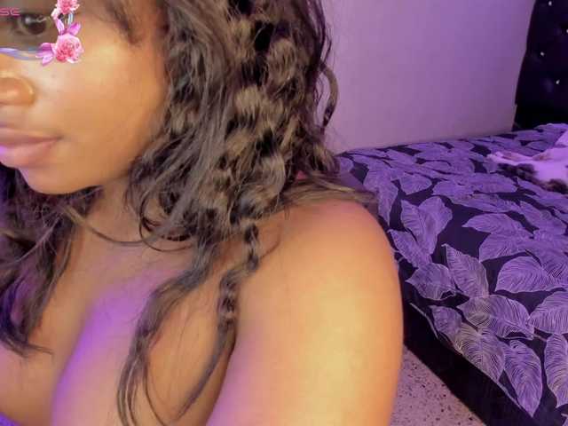 julysmith's BongaCams show and profile