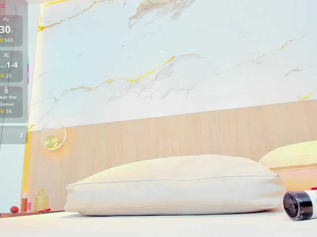 EmilyBrowne's BongaCams show and profile