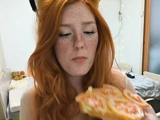 AmaryllisFox Porn Show