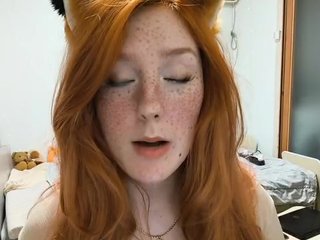 AmaryllisFox Porn Show