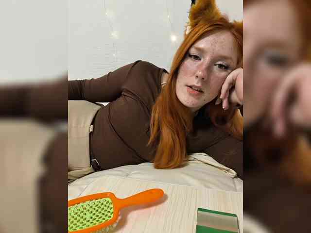 AmaryllisFox Live Webcam on BongaCams