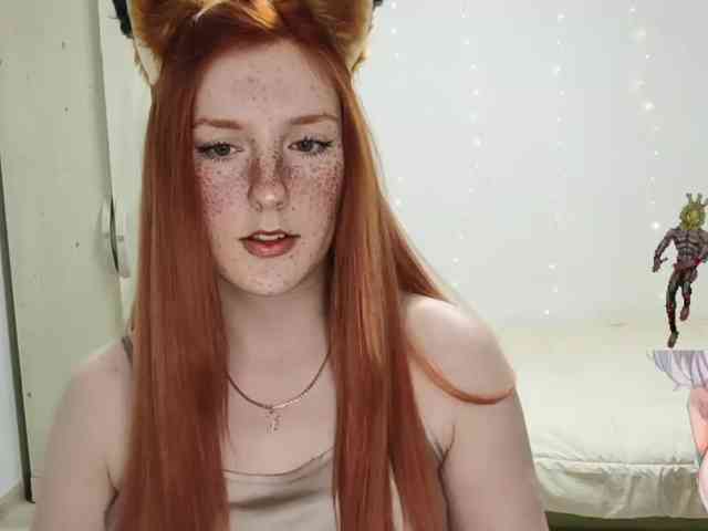 AmaryllisFox Live Webcam on BongaCams