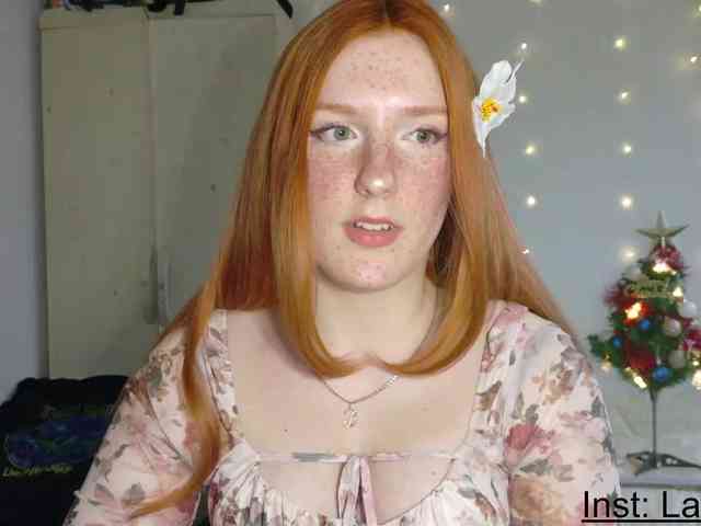 AmaryllisFox Live Webcam on BongaCams