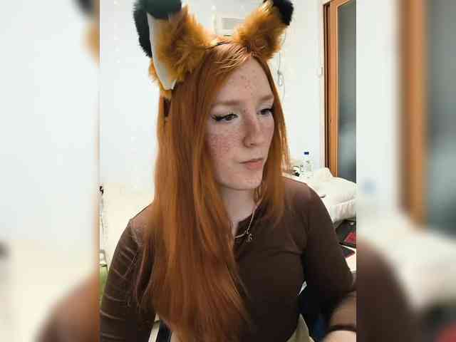 AmaryllisFox Live Webcam on BongaCams