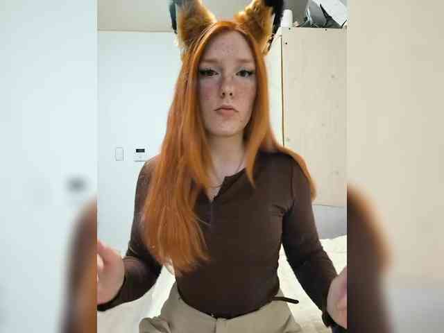AmaryllisFox Live Webcam on BongaCams