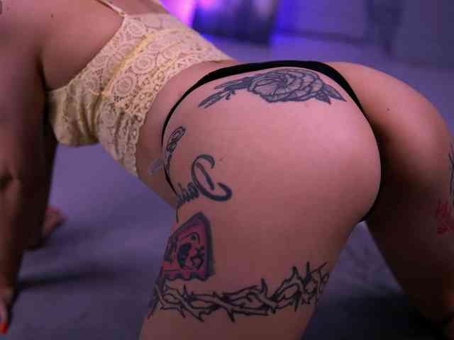 ElysiaKiss ElysiaKiss